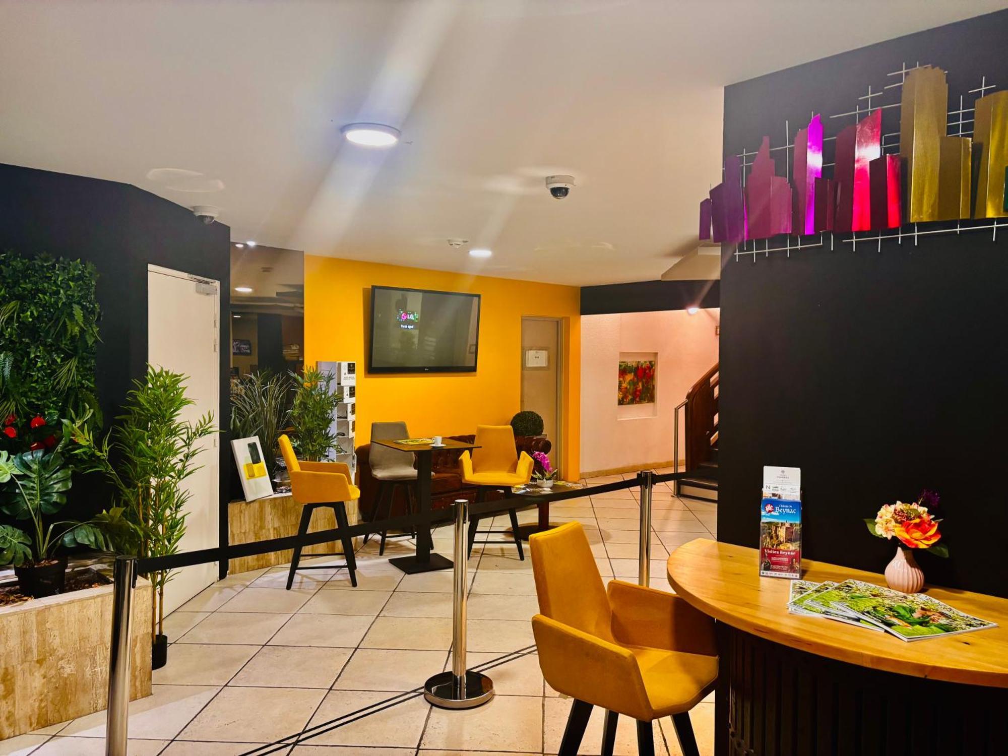 Hotel Le Gambetta Bergerac Exterior foto